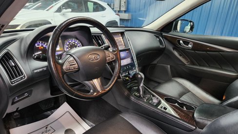 Used 2015 INFINITI Q50 Premium w/ Deluxe Touring Package image 9
