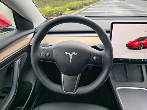 Used 2022 Tesla Model 3 Long Range image 21