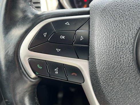 Used 2018 Jeep Grand Cherokee Overland image 24