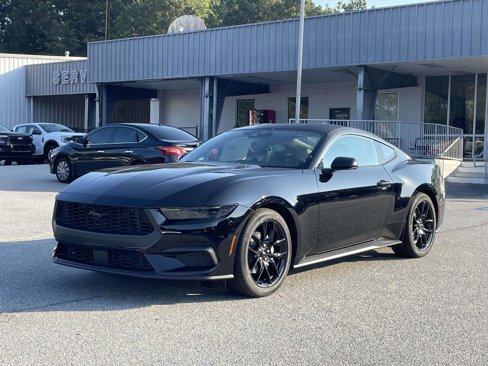 New 2025 Ford Mustang Coupe image 5