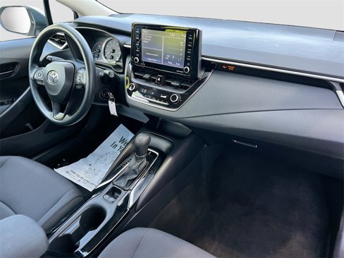 Used 2022 Toyota Corolla LE image 26