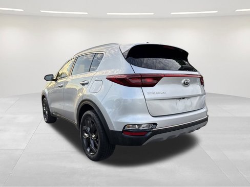 Used 2020 Kia Sportage S image 3