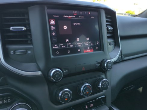 Used 2022 RAM 1500 Big Horn image 12