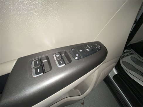 Used 2020 Kia Sportage LX w/ LX Popular Package image 13