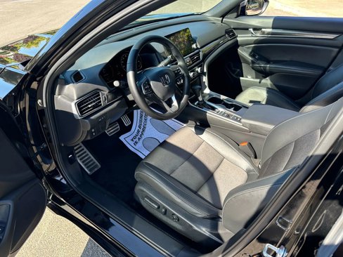 Used 2022 Honda Accord Sport image 10