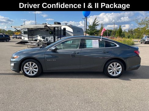 Used 2021 Chevrolet Malibu LT image 2