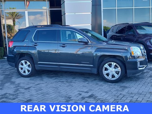 Used 2017 GMC Terrain SLE w/ Convenience Package image 3