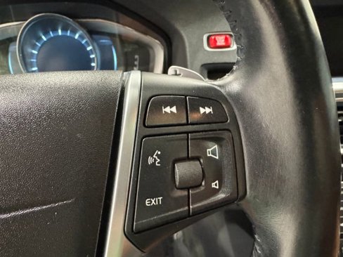 Used 2015 Volvo S60 T5 Premier image 16