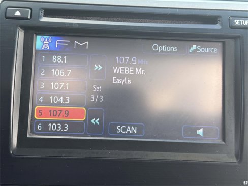 Used 2012 Toyota Camry image 25
