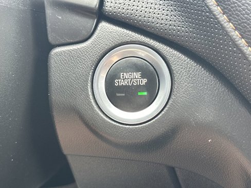 Used 2021 Chevrolet Equinox Premier w/ Redline Edition image 22