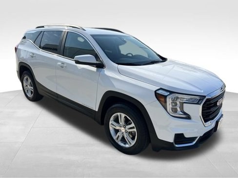 Used 2023 GMC Terrain SLE w/ Driver Convenience Package image 12