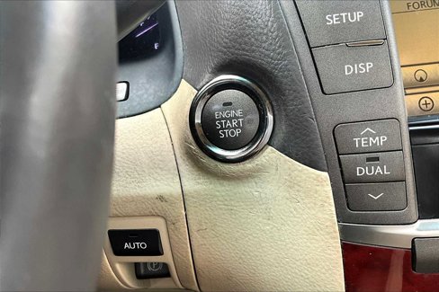 Used 2010 Lexus LS 460 image 34