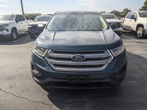 Used 2016 Ford Edge SE image 3
