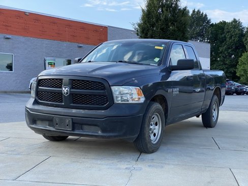Used 2020 RAM 1500 Tradesman image 3