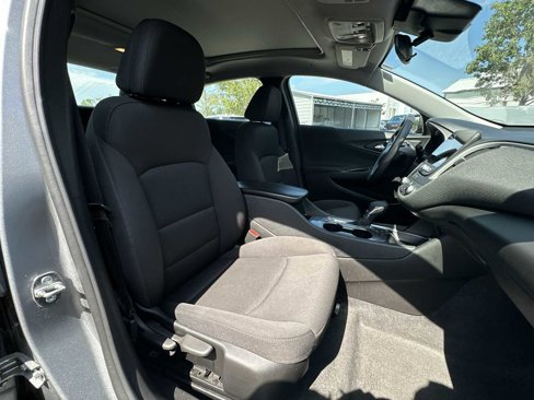 Used 2024 Chevrolet Malibu LT image 19