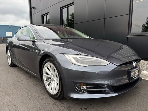 Used 2018 Tesla Model S 100D image 8