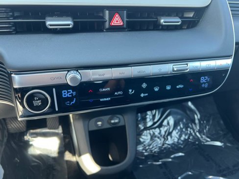 Used 2024 Hyundai Ioniq 5 SEL image 27