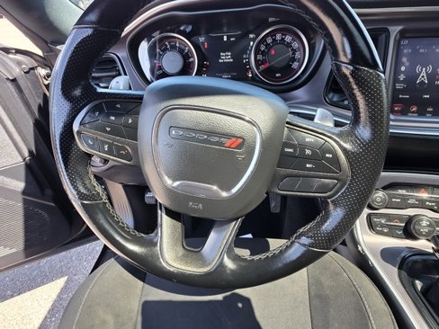 Used 2022 Dodge Challenger GT image 18