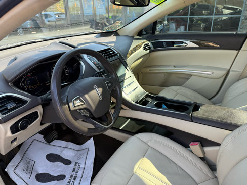 Used 2013 Lincoln MKZ AWD image 12