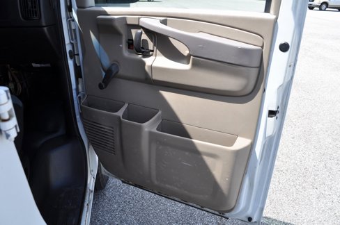 Used 2010 Chevrolet Express 2500 image 32