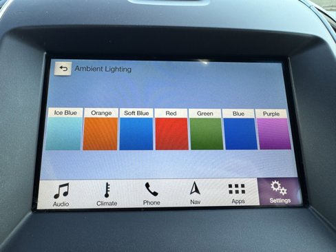 Used 2017 Ford Edge Titanium w/ Technology Package image 35