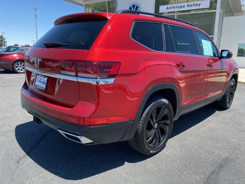Certified 2022 Volkswagen Atlas SE image 7