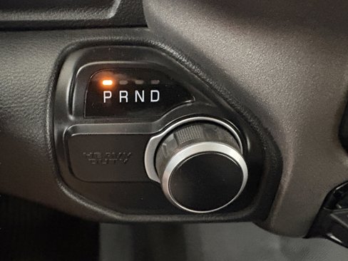 Used 2019 RAM 3500 Tradesman image 17