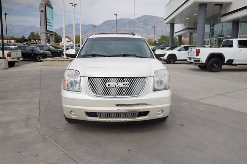 Used 2011 GMC Yukon Denali image 9