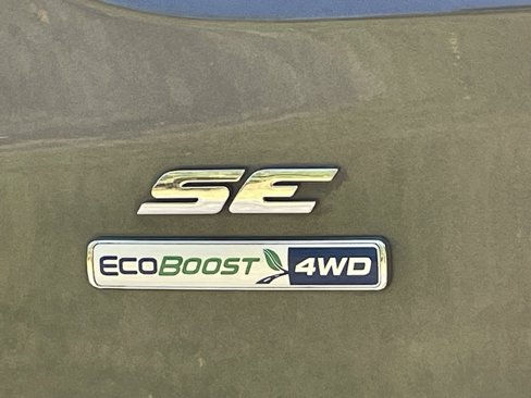 Used 2016 Ford Escape SE w/ Equipment Group 201A image 18