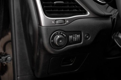Used 2021 Jeep Cherokee Limited w/ Elite Package image 41