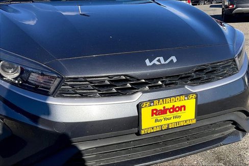 Used 2023 Kia Forte LXS image 9