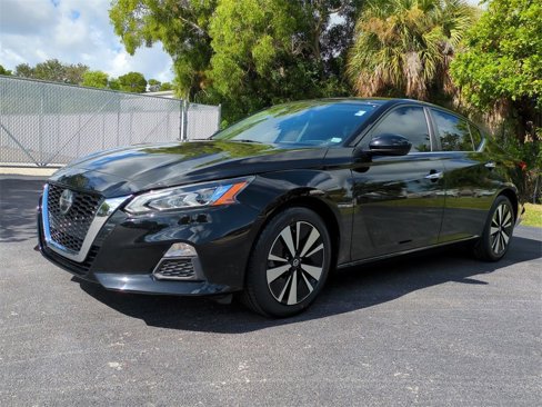 Used 2022 Nissan Altima 2.5 SV image 8