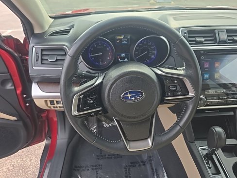 Used 2018 Subaru Outback 3.6R Limited image 16