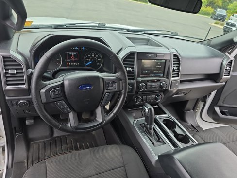 Used 2015 Ford F150 XLT w/ Equipment Group 302A Luxury image 17