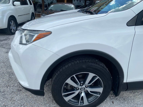 Used 2018 Toyota RAV4 Adventure image 3