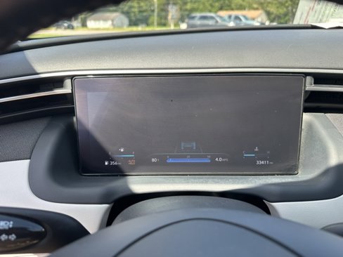 Used 2024 Hyundai Tucson Limited image 27
