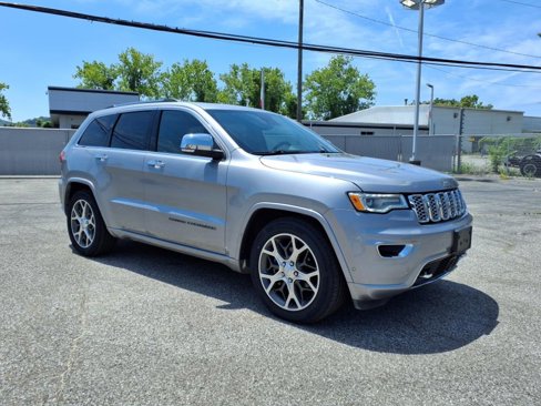 Used 2019 Jeep Grand Cherokee Overland image 23