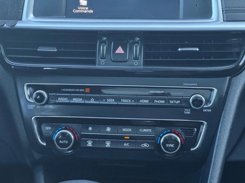 Used 2019 Kia Optima LX w/ LX Premium Package image 27
