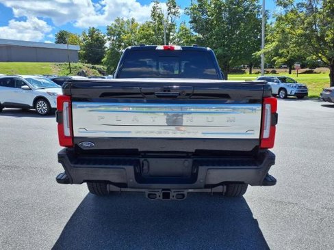Certified 2024 Ford F350 Platinum image 3