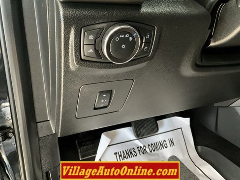 Used 2015 Ford F150 XLT w/ Equipment Group 302A Luxury image 17