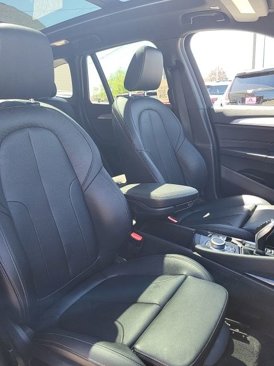 Used 2022 BMW X1 xDrive28i image 7