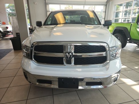 Used 2019 RAM 1500 Tradesman w/ Tradesman SXT Package image 3