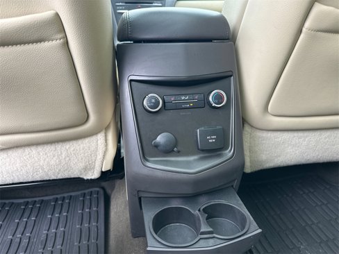 Used 2019 Lincoln MKT AWD image 23