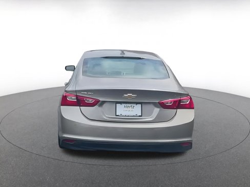 Used 2024 Chevrolet Malibu LT image 12