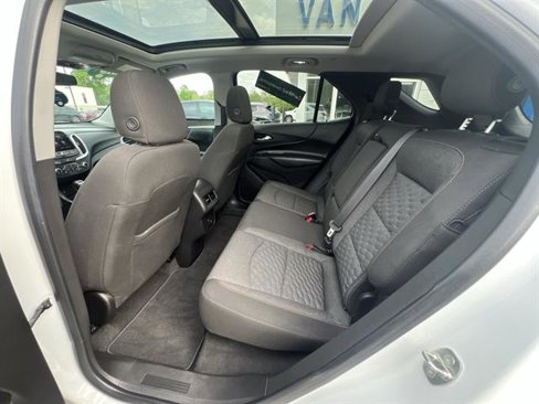 Used 2019 Chevrolet Equinox LT w/ Sun & Navigation Package image 26