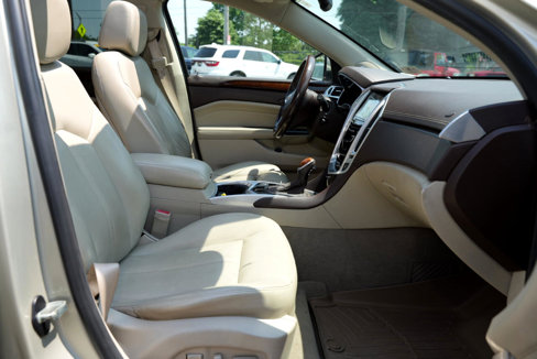 Used 2015 Cadillac SRX Luxury w/ Driver Awareness Package image 22