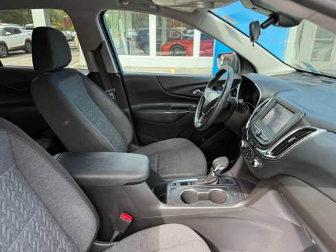 Used 2022 Chevrolet Equinox LT image 40