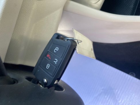 Used 2019 Volkswagen Jetta S image 39