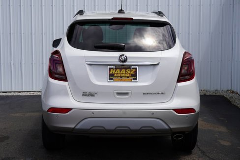 Used 2018 Buick Encore Premium image 5