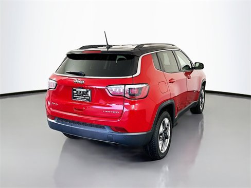 Used 2018 Jeep Compass Limited w/ Navigation Group image 7